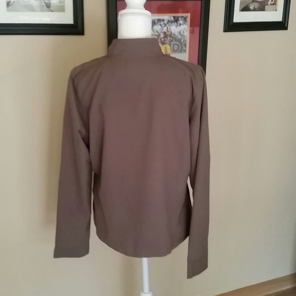 Light weight jacket - Picture 3 of 4
